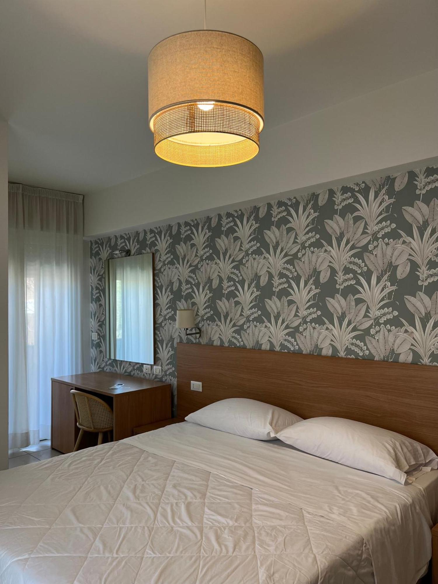 Hotel Majorca Sul Mare In Centro A 3*